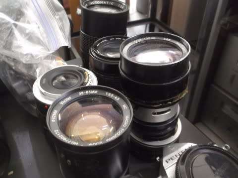 CAMERA SPARES : CAMERAS AND LENSES ETC FOR SPARES ONLY ( PENTAX / OLYMPUS / KONICA / CANON / RICOH )